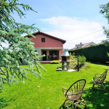 Charming House In With Fenced Garden Nyaraló Albuerne